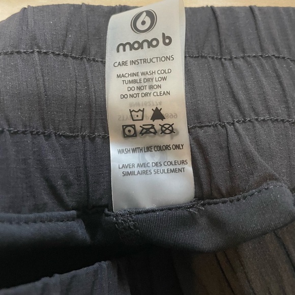 Black Cargo Skort—NWT - Picture 4 of 8